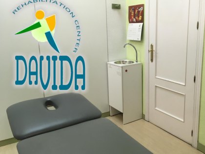 Lavamanos autónomo instalado en cliente